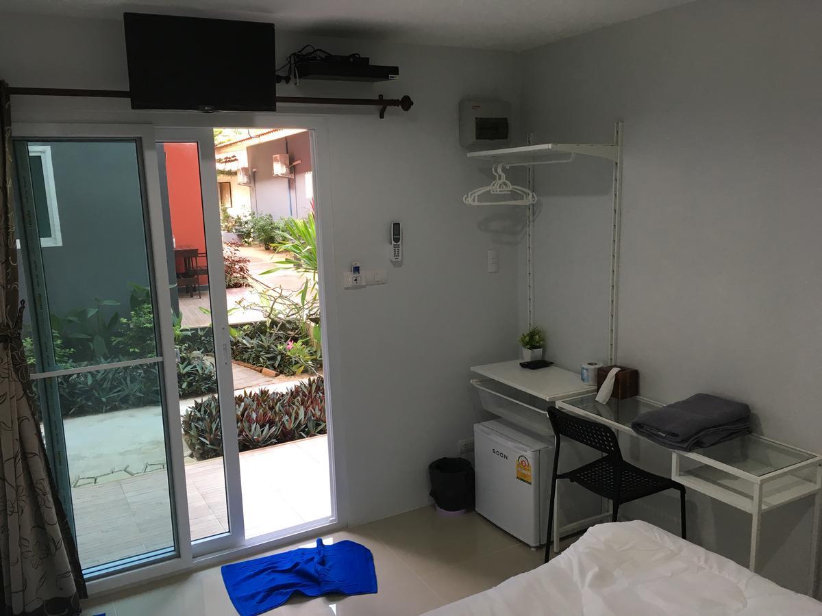 Maenam Villa Hotel Mae Nam Exteriör bild