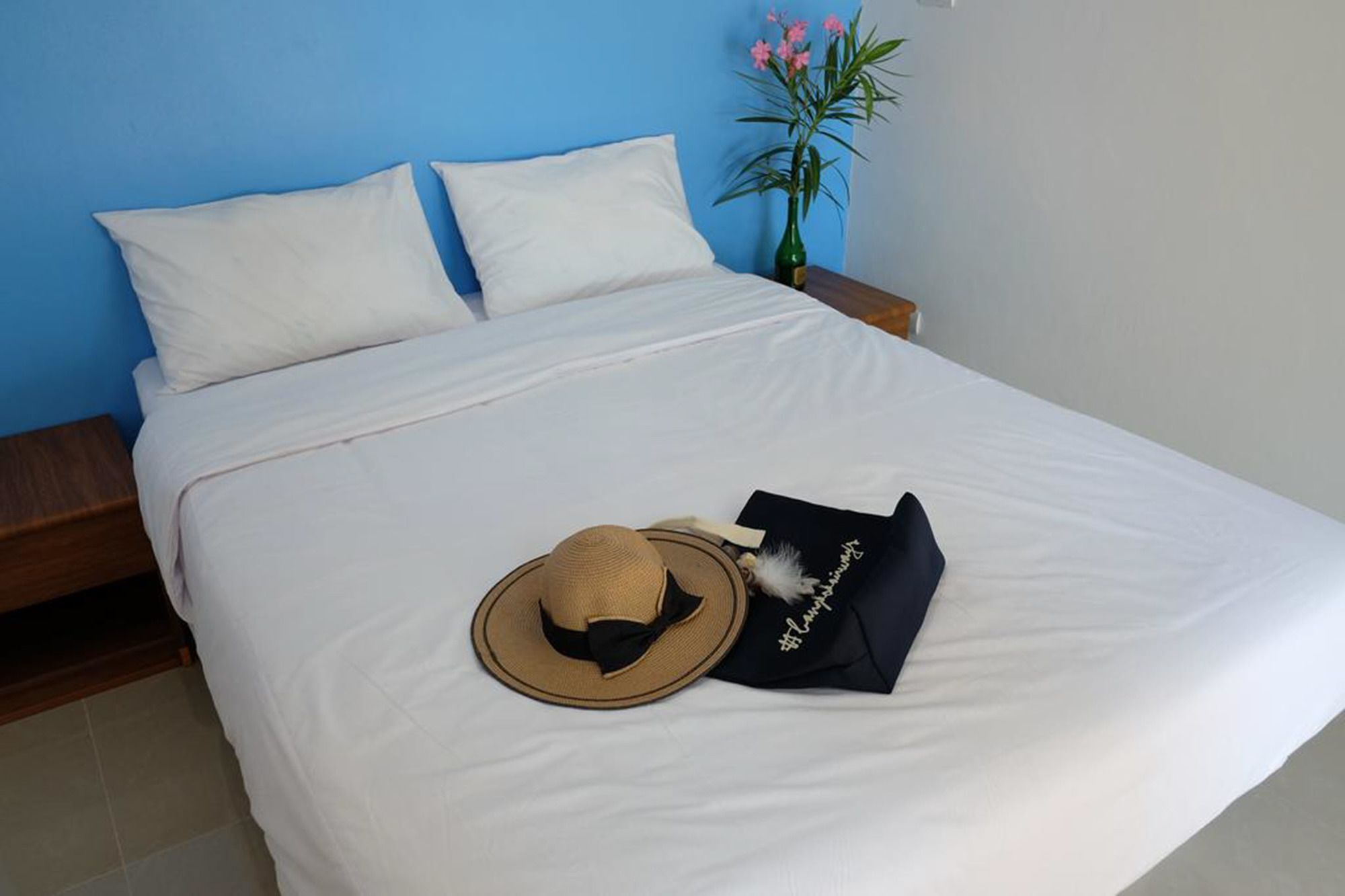 Maenam Villa Hotel Mae Nam Exteriör bild